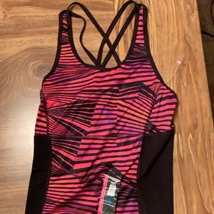 DANSKIN NOW Athletic Top